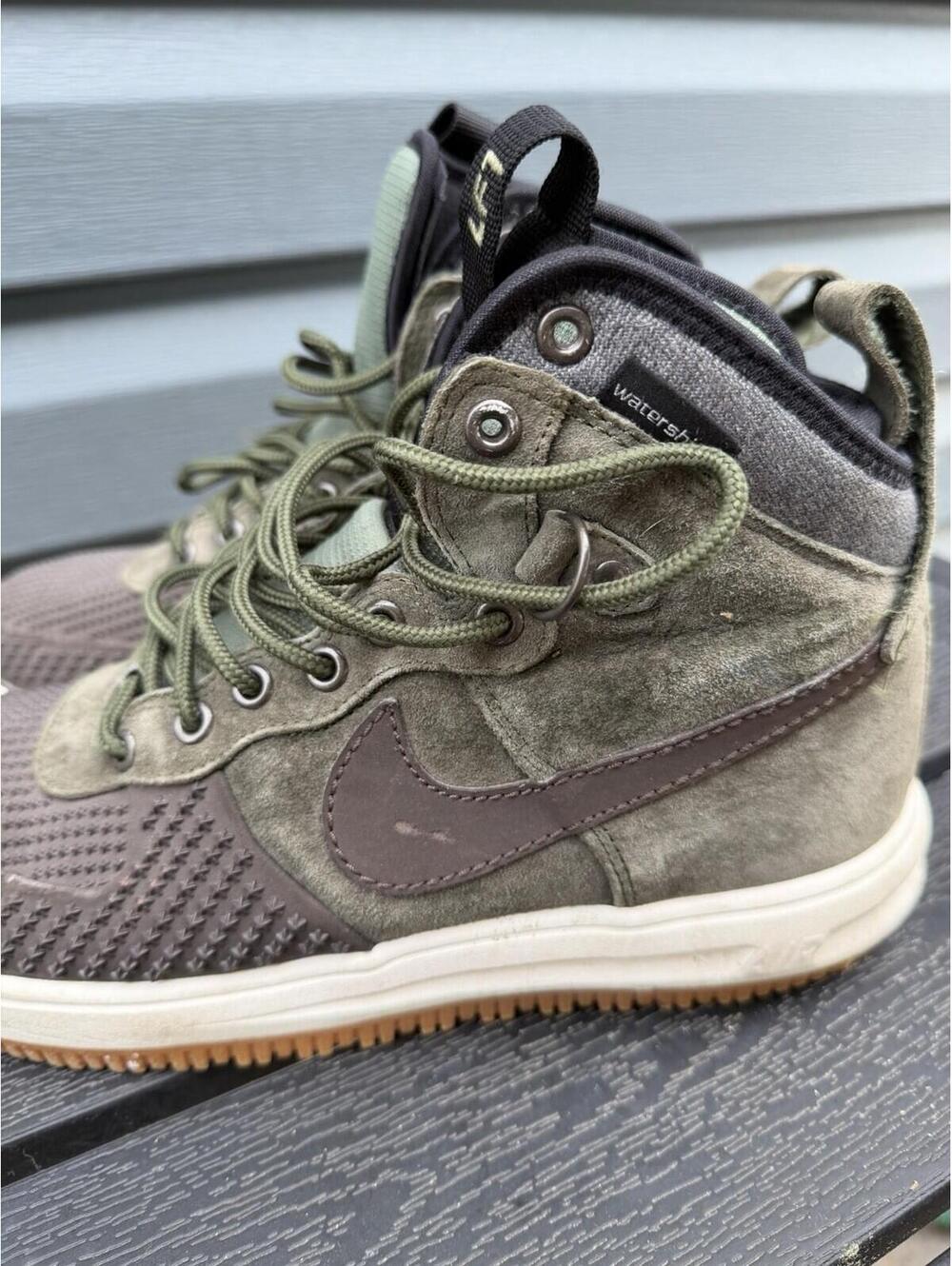Size 9.5 - Nike Lunar Force 1 Duckboot Medium Olive Gum